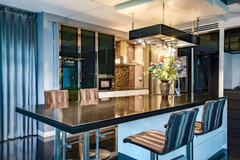 Dining, Luxury Pure Modern Pool Villa 5Bed Nr BTSCentral, Wang Thonglang