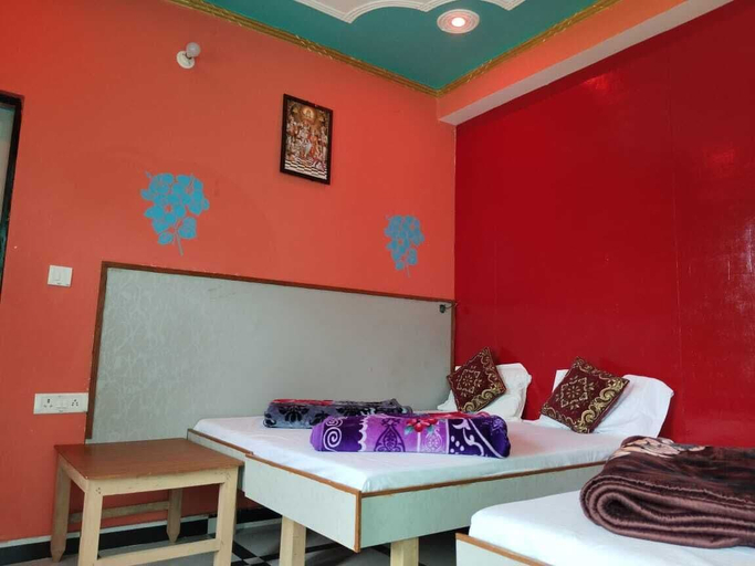 Room 5, Hotel Rudra, Uttarkashi