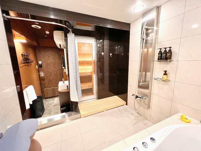 Bathroom 4, Rembrandt Style Yokohama Kannai, Yokohama