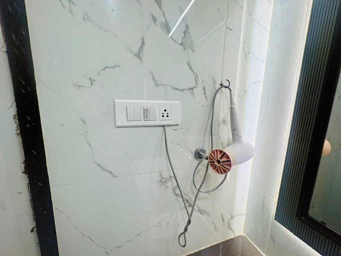 Bathroom 5, The Bay Suites Puri With Sea View, Puri
