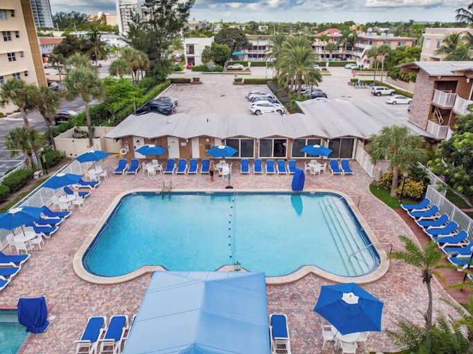 Sport & Beauty 2, Canada House Pompano Beach, Broward