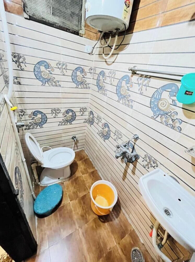 Bathroom 4, Satkar home stay ujjain, Ujjain