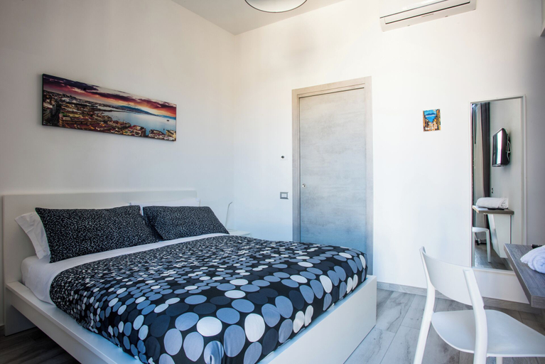 Room 4, Solarium al Duomo Rooms by Wonderful Italy, Napoli