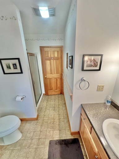 Bathroom 2, Sandy Cove Escape Limit 8 3 Bedroom Villa, Cumberland