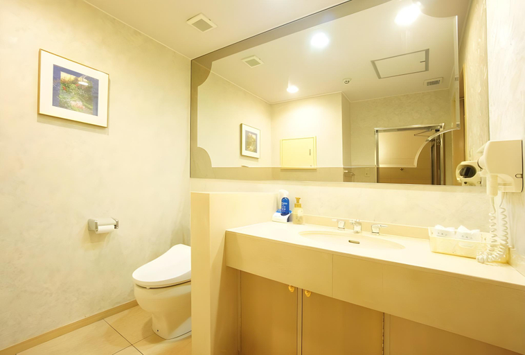Bathroom 4, Hotel Sanmarco, Osaka