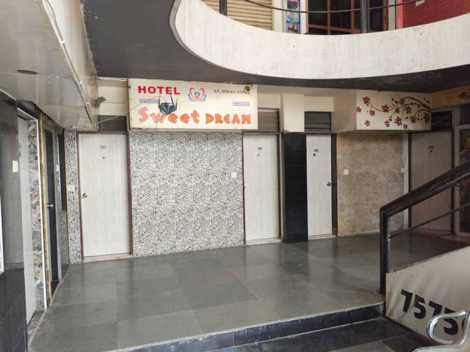 Others 5, Hotel Sweet Dream, Rajkot