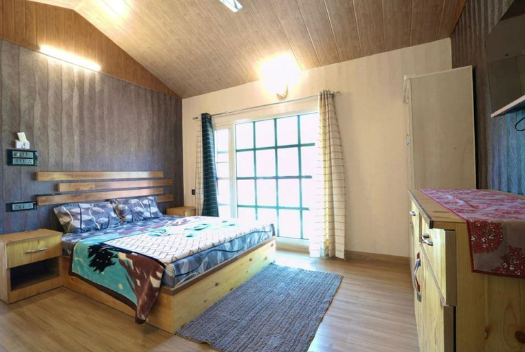 Room 5, Jolly Retreat, Dehradun