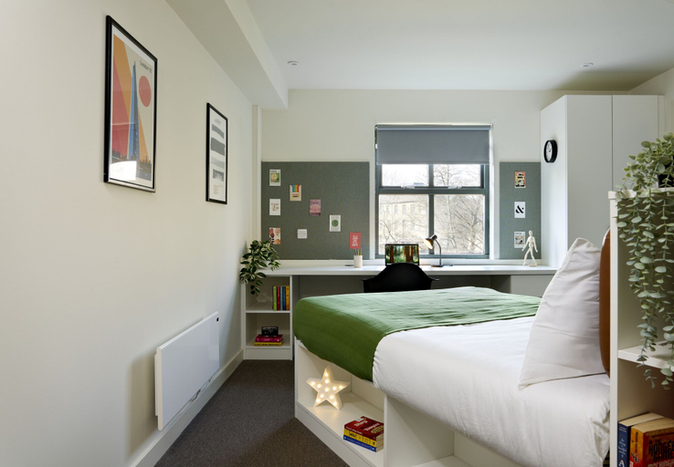 Bedroom 3, For Students Only Accommodation in Huddersfield, Kirklees
