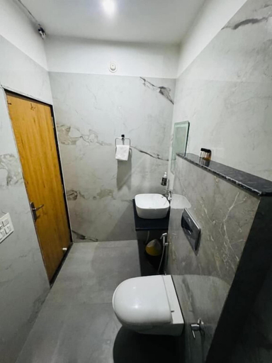 Bathroom 3, Jai Hari Vilas Jodhpur, Jodhpur