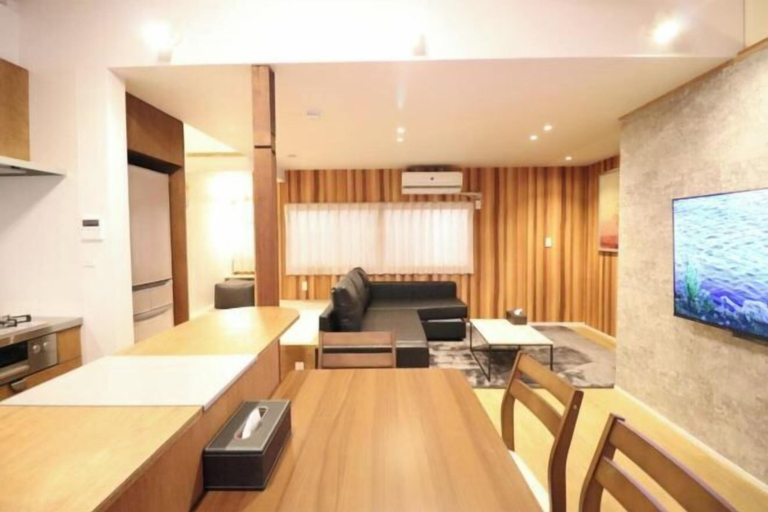 Room 3, H-Shinsaibashi, Osaka