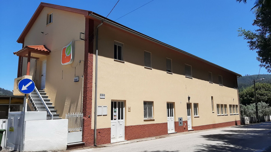 Exterior & Views 2, Hospedaria Lampião, Penacova