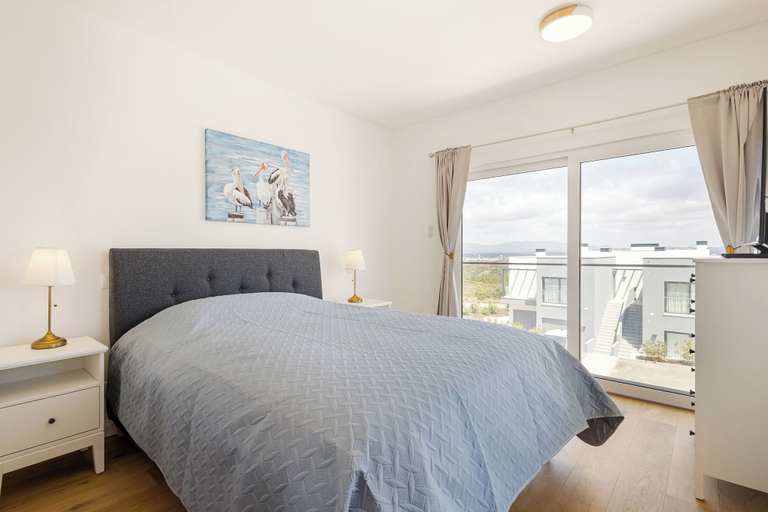 Room 4, Pestana Valley, Lagoa