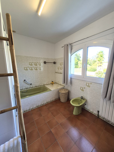 Bathroom 4, LES AGRUMES, Haute-Corse