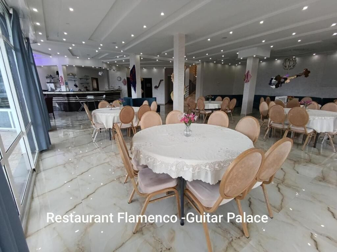 Food & Drinks 4, Guitar Palace, Sidi Kacem