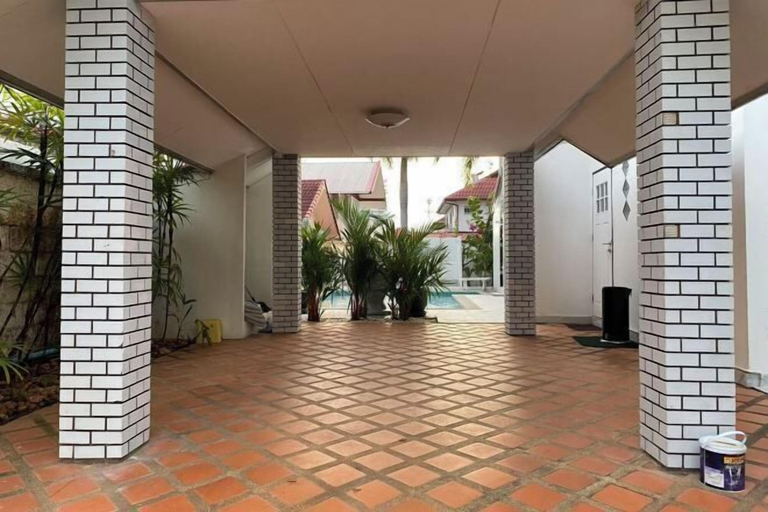 Exterior, royal park 217, Pattaya