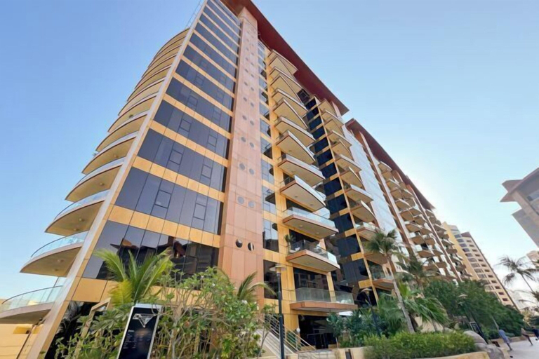 Exterior 2, bnbme Luxury Seaview Retreat with Private Beach, Dubai