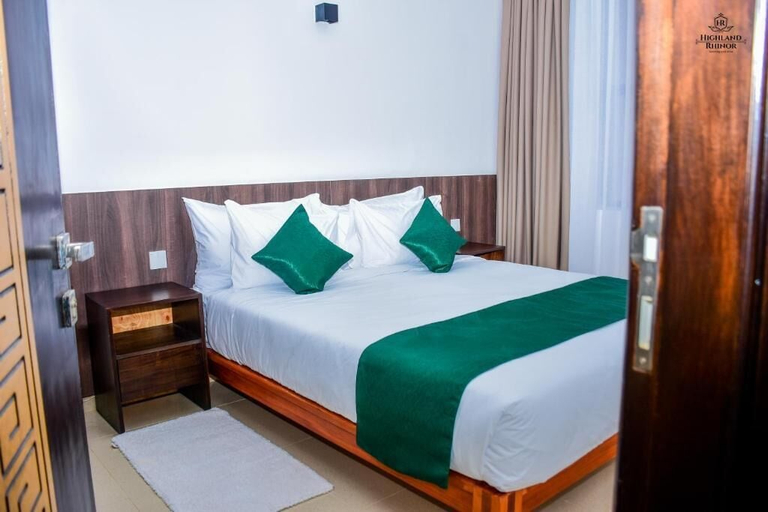 Room 5, Highland Rhinor, Kesses