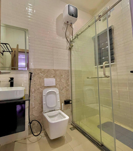 Bathroom, Monabliss Hotel & Suites, Ebonyi