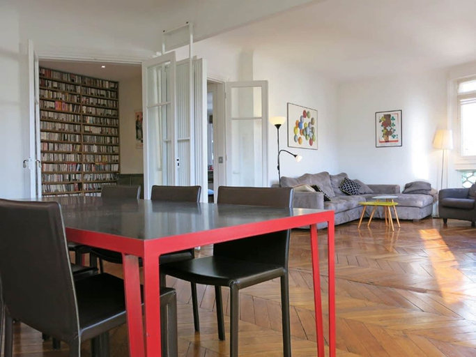 Room 2, Charme Vaugirard Procession Citycosy, Paris