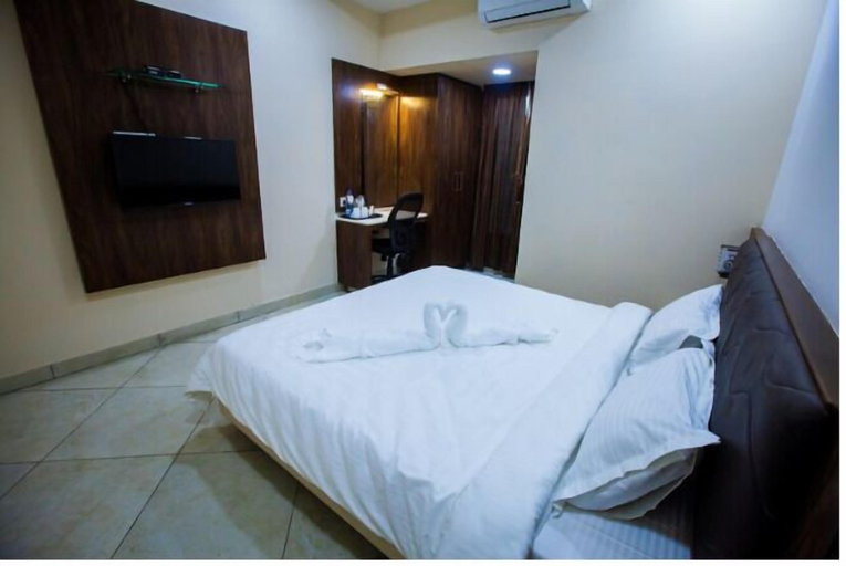 Room 4, Twilight Inn, Chennai