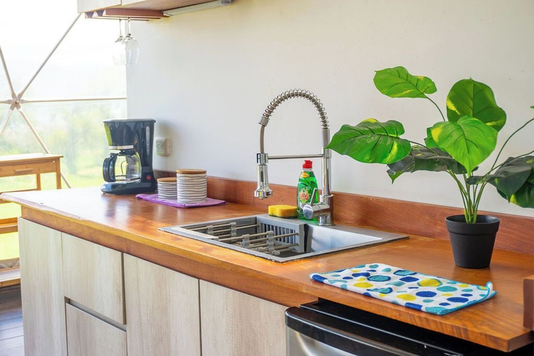 Private kitchen 5, Tocuma Glamping, Oreamuno