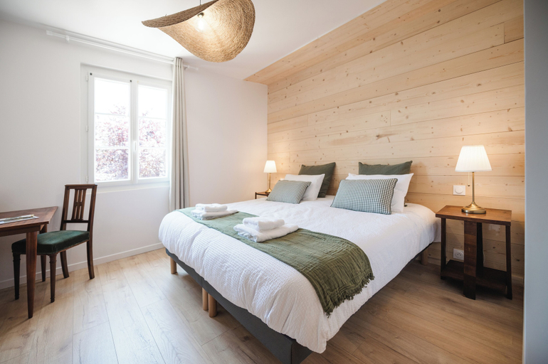 Bedroom 2, Domaine de Malet, Dordogne