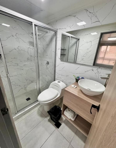 Bathroom 4, HOTEL FENIX REAL, Santafé de Bogotá