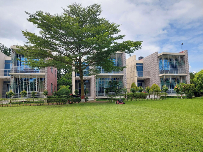 Front of property 3, Shalban Green Resort, Gazipur