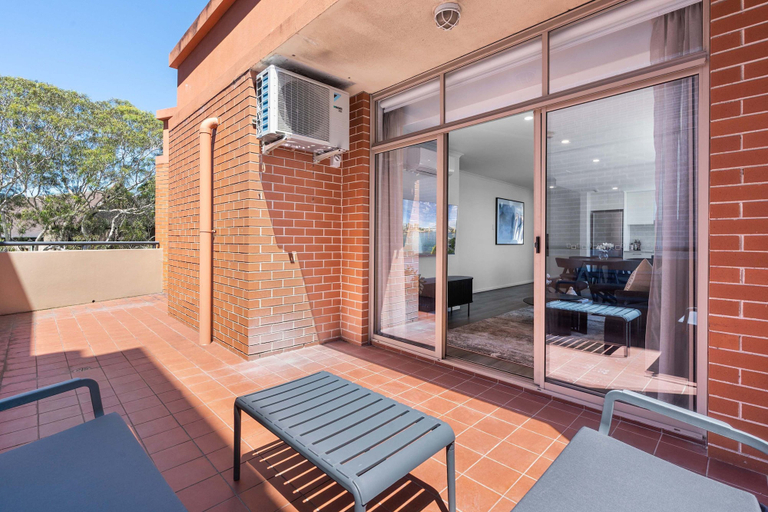 Room 5, Camperdown Cozy Corner 6, Sydney