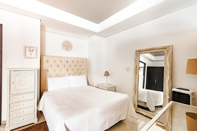 Bedroom 2, Alure Condesa, Mexico City