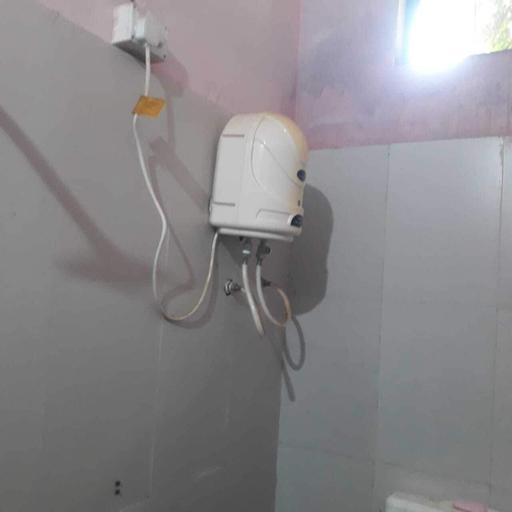 Room 4, Hotel Jangam Eastea Loging, Ratnagiri