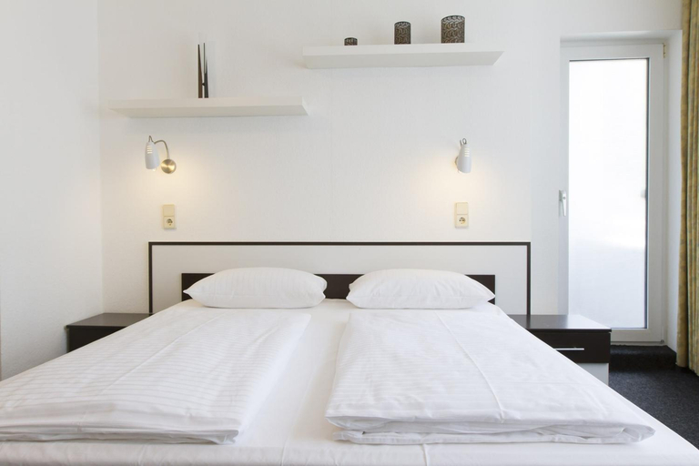 Bedroom, Aparthotel Vega Berlin, Berlin