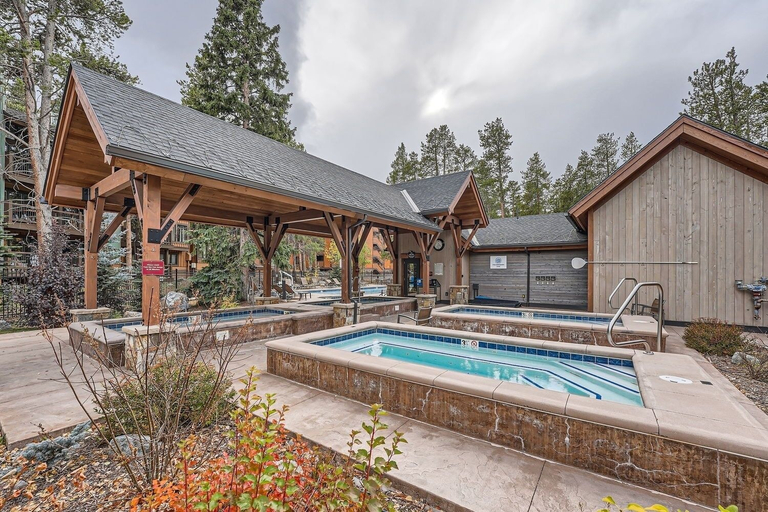 Pool 4, The Lift B8 3 Bedroom Condo by RedAwning, Summit