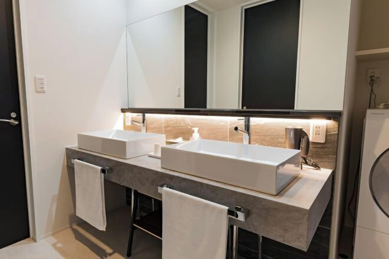 Bathroom 5, AMBER Yufuin, Yufu