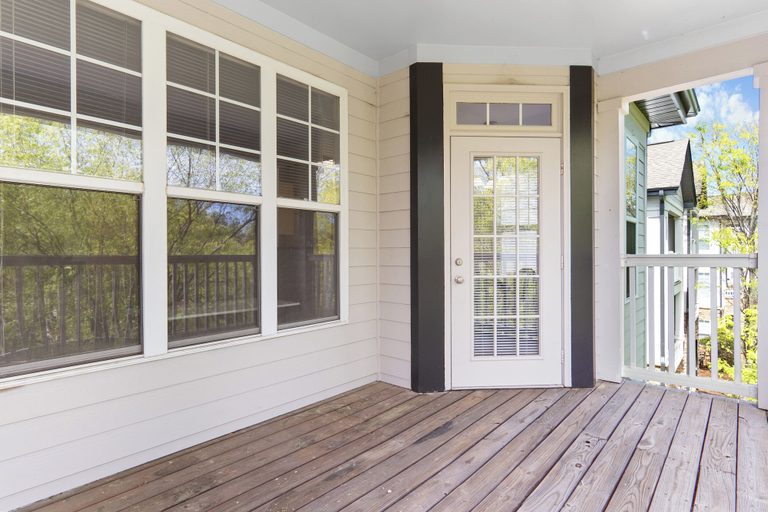 Terrace/patio 2, Upscale King 2BR Suite Downtown Raleigh, Wake