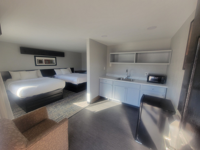Room 4, Orchard Park Motel, Erie