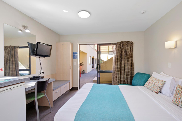 Bedroom 2, Bella Vista Motel Ashburton, Ashburton