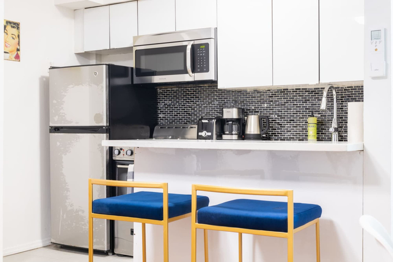 Room 5, 26-1c Gramercy Large 1BR WD, New York