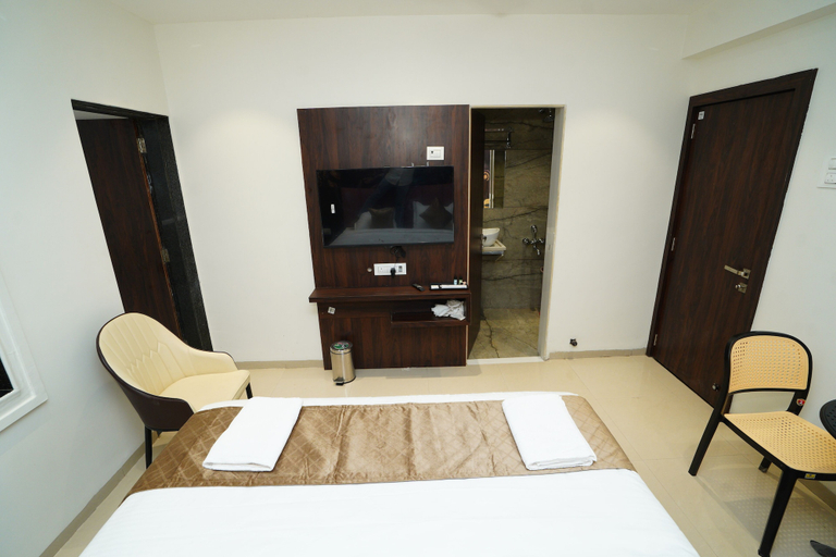 Bedroom 3, Kings Executive, Osmanabad