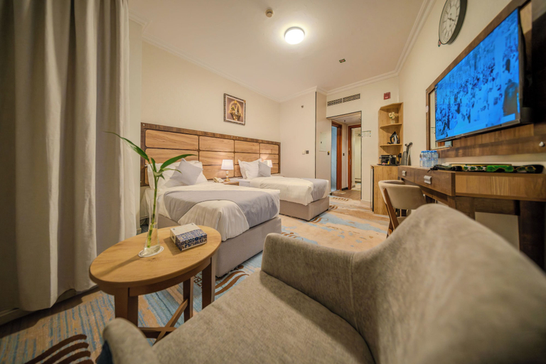 Bedroom 2, sebal almasi hotel, Al Madinah Al Munawwarah
