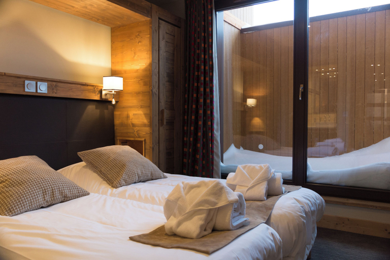 Bedroom 3, Chalet des Neiges - LA SOURCE DES ARCS, Savoie