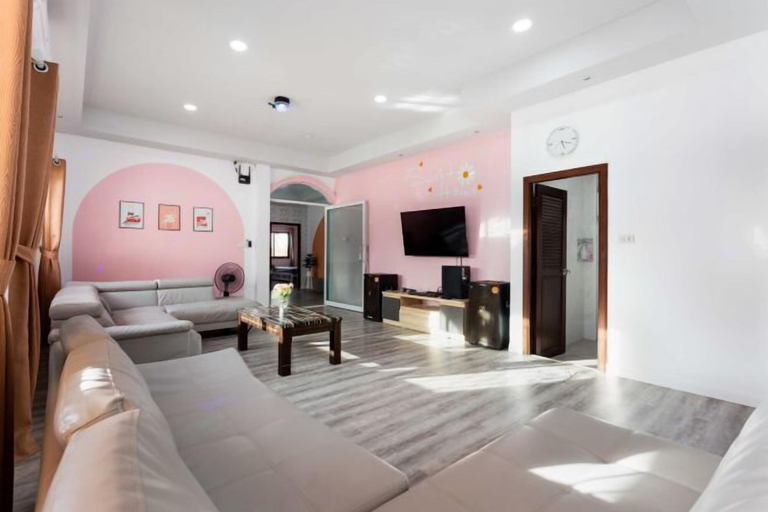 Living area, The Orange House Pool Villa Pattaya, Pattaya