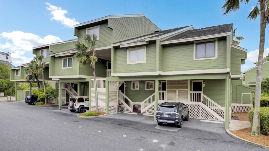 Exterior & Views 2, 6C Mariners Walk Avantstay Easy Pool + Beach Access, Charleston