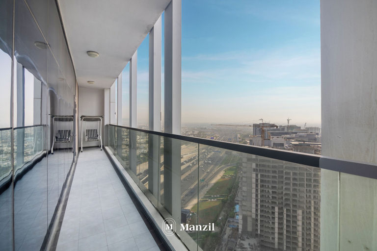 Balcony 4, Manzil - Luxury 2BR w Pool and Burj View, Dubai