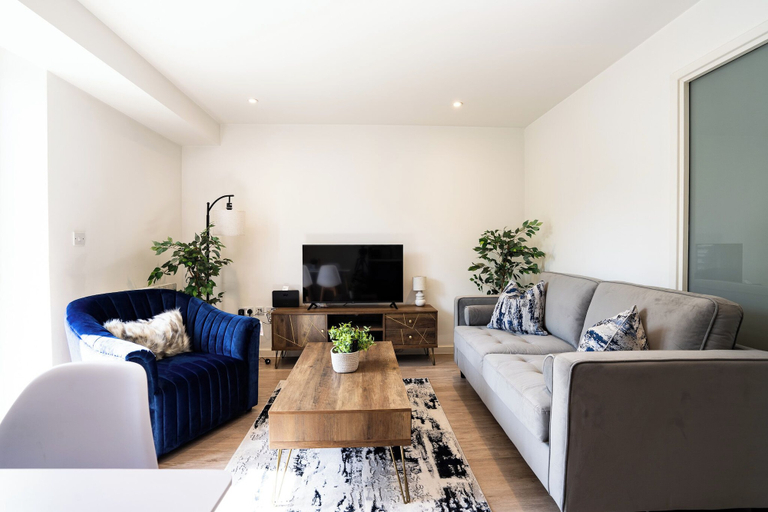 Living area 4, Coates House by Guestz, North Somerset