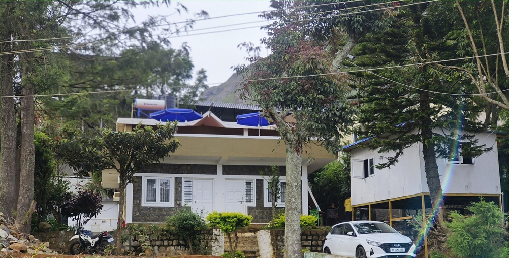 Front of property 5, Hotel Shree Homestay, The Nilgiris