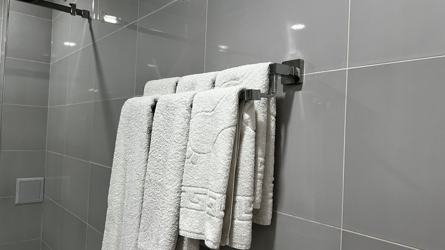 Bathroom 3, Ohu Palace Hotel, Farg'ona