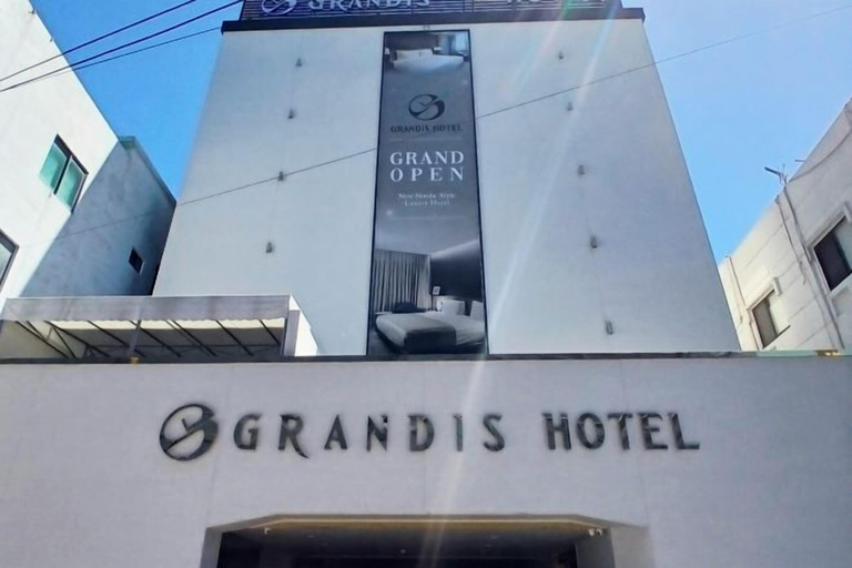 Exterior & Views 2, Dayeon Grandis Hotel, Nam