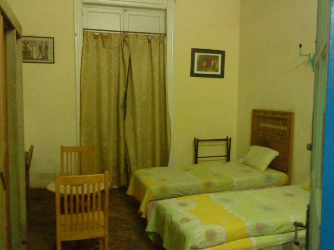 Room 2, Richmond Hotel, Al-Azbakiyah