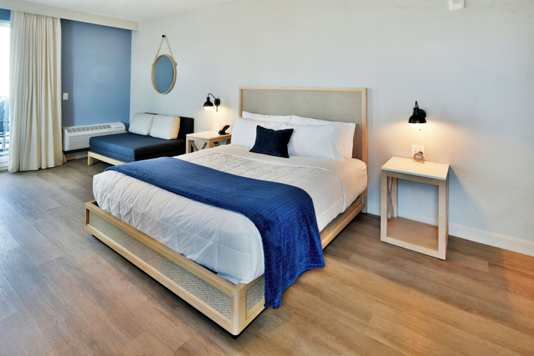 Bedroom 3, Rod 'N' Reel Resort, Calvert